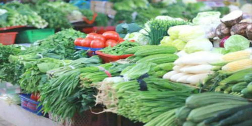 买菜时,遇到这4种蔬菜也不要买,菜贩子自己也不吃,快叮嘱家人